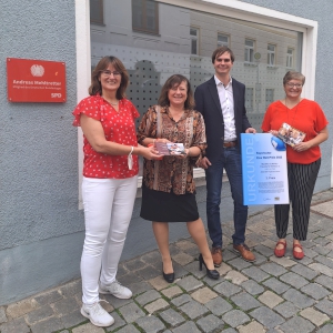 Andreas Mehltretter und Bärbel Kofler mit Christine Albrecht und Cordula Riener-Tiefenthaler vom Verein Marafiki wa Afrika